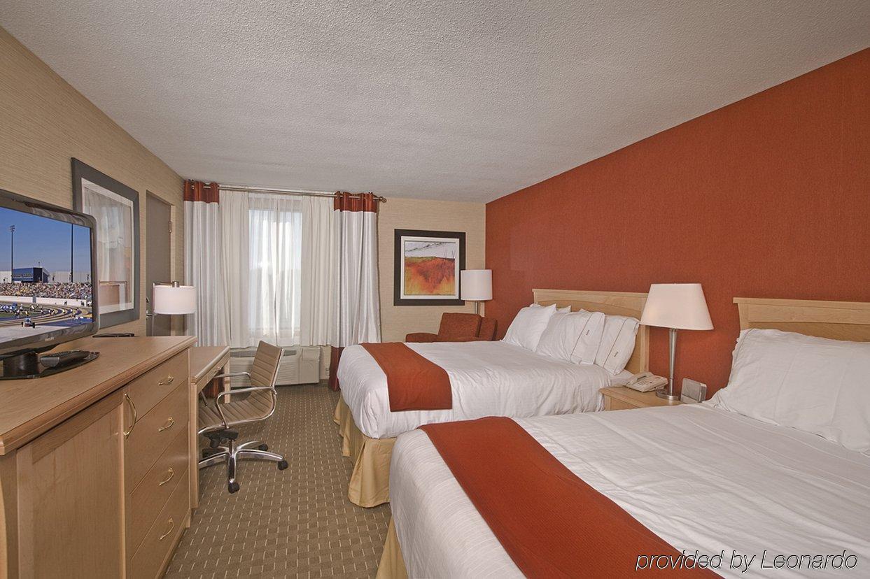 Holiday Inn Express Hotel & Suites Chatham South By Ihg Quarto foto